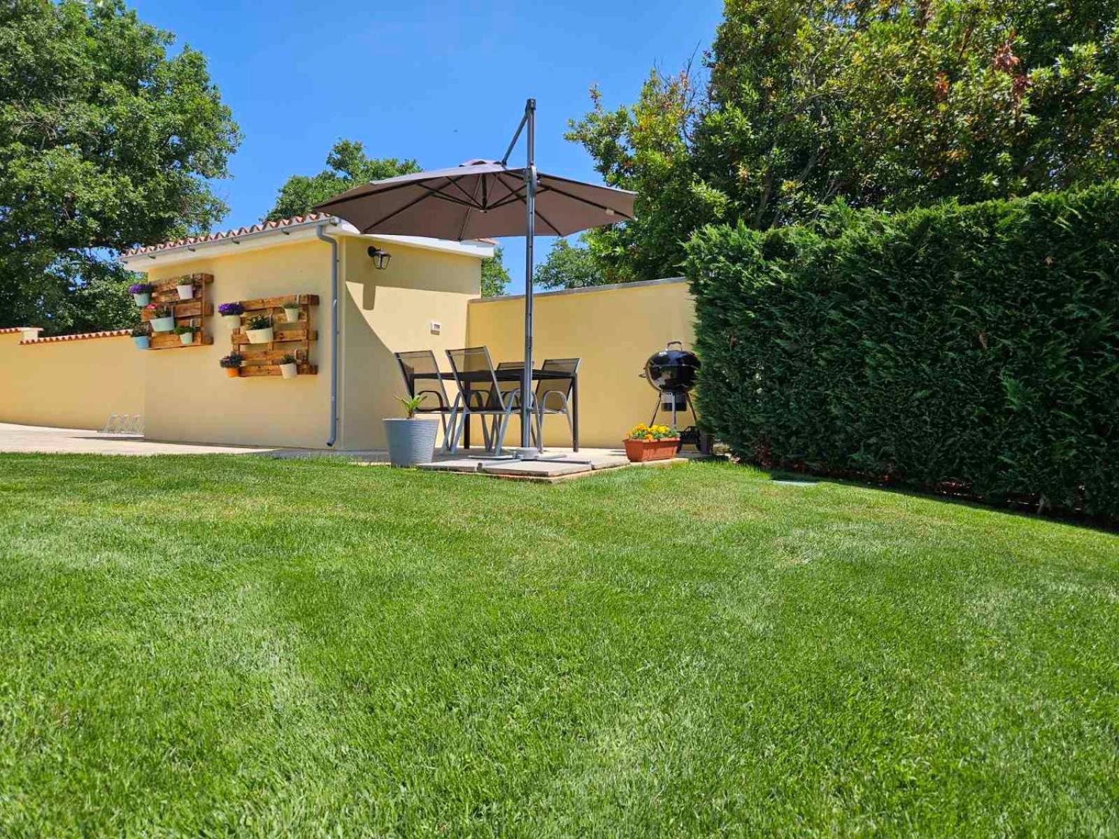 Apartment Emilia *